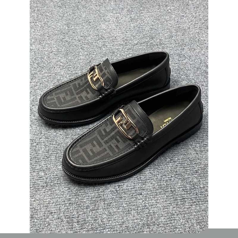 F**di leather shoes